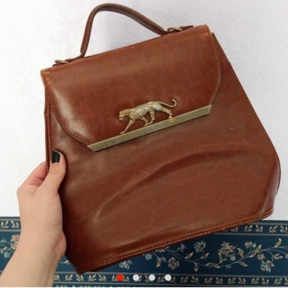 VINTAGE COUGAR BAG 🤎🐆 - Picture 1 of 4